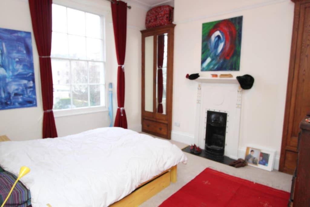 Stunning Arty Apartment In The Heart Of Clifton Bristol Esterno foto