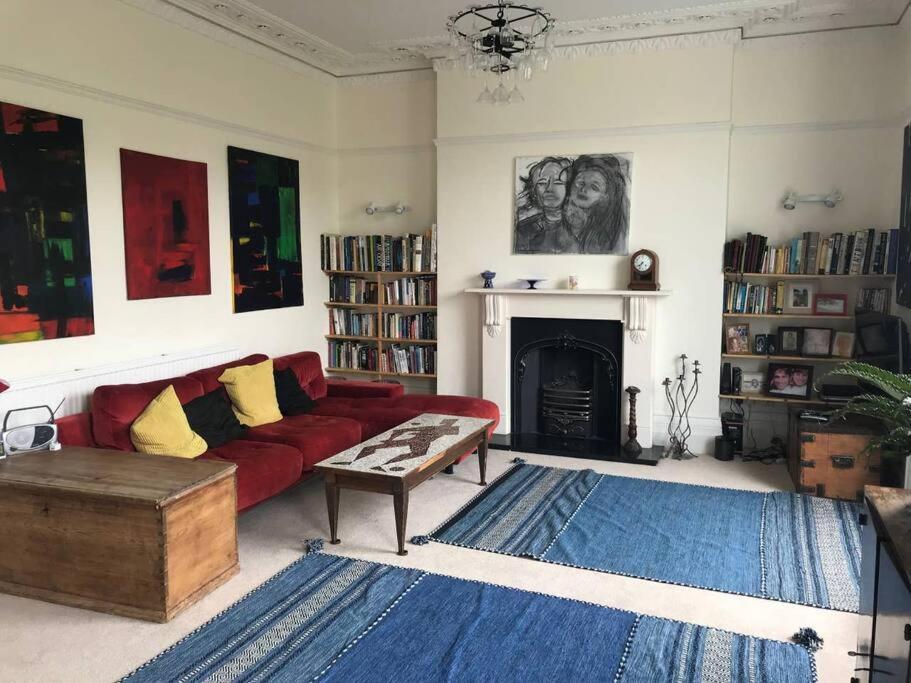 Stunning Arty Apartment In The Heart Of Clifton Bristol Esterno foto