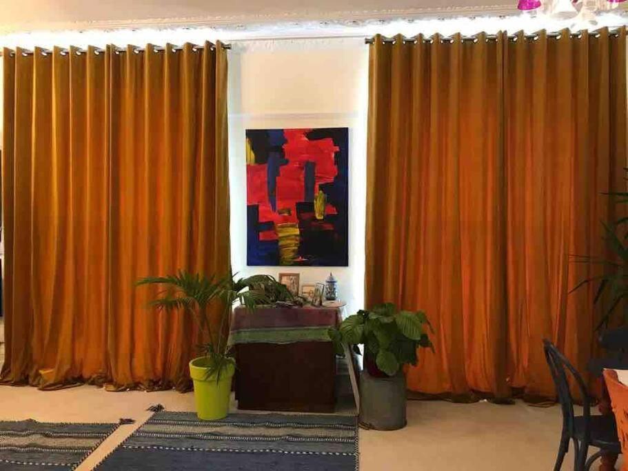 Stunning Arty Apartment In The Heart Of Clifton Bristol Esterno foto